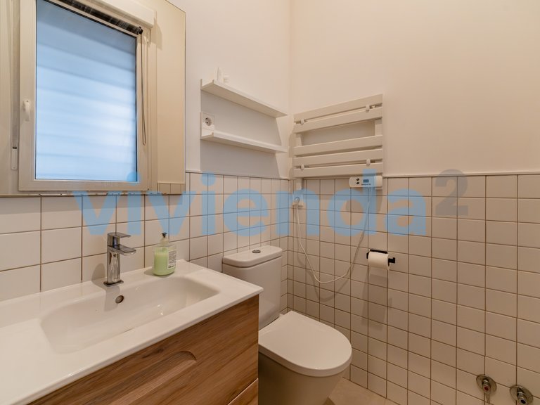 Town House for Sale in Ventas, Madrid 24