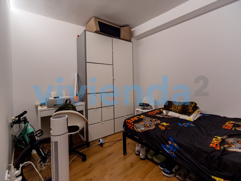 Town House for Sale in Ventas, Madrid 12