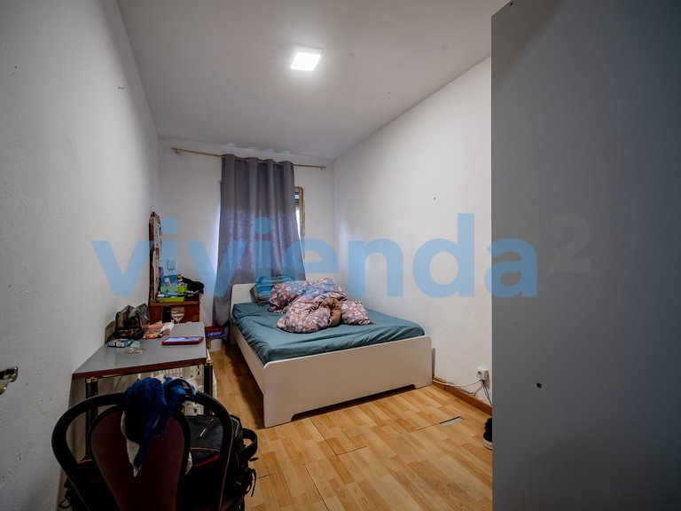 Apartment for Sale in Almendrales, Madrid 2