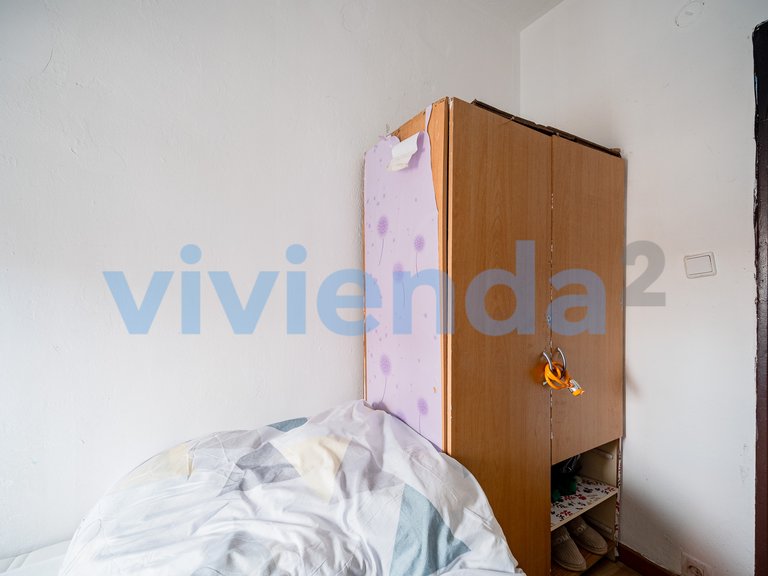 Apartment for Sale in Almendrales, Madrid 12