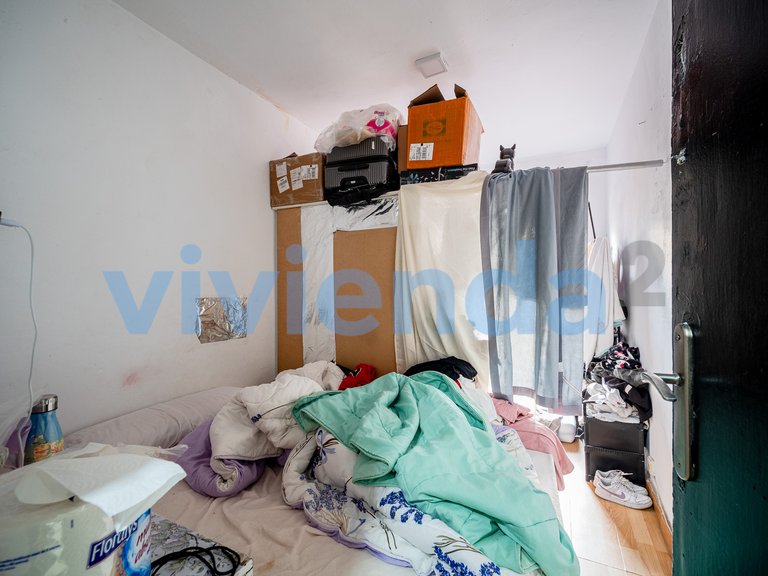 Apartment for Sale in Almendrales, Madrid 11