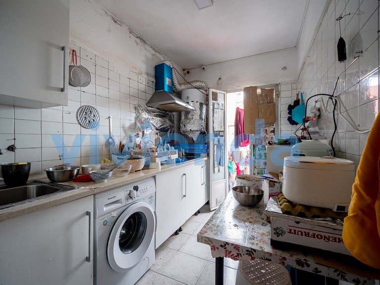 Apartment for Sale in Almendrales, Madrid 22