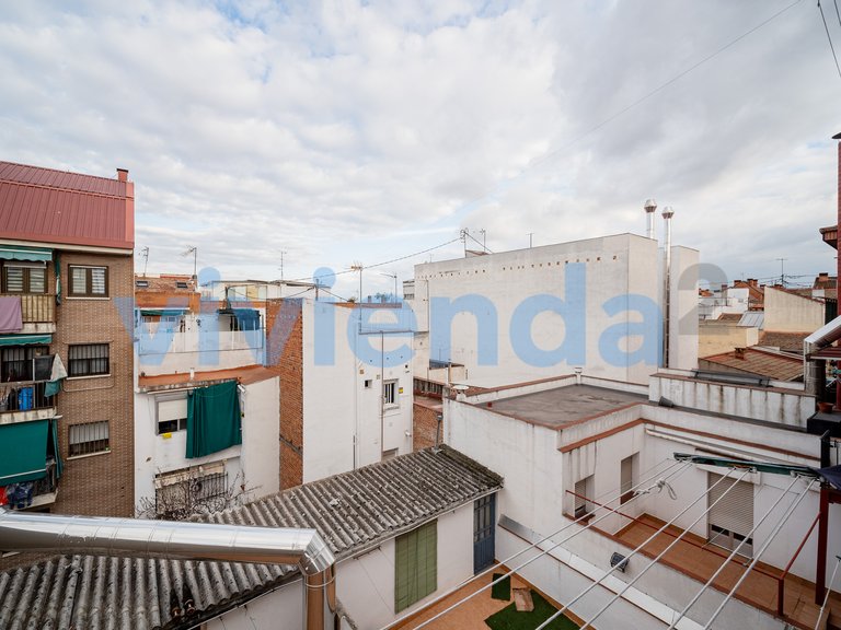 Apartment for Sale in Almendrales, Madrid 13
