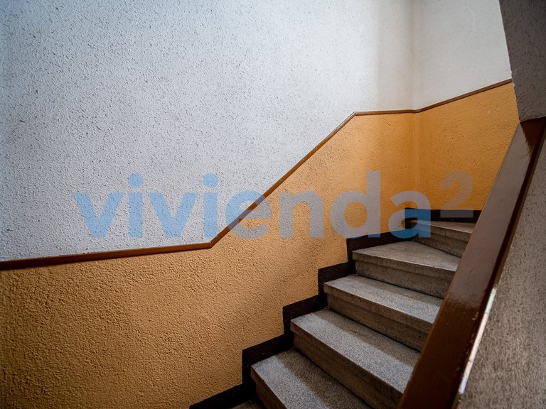 Apartment for Sale in Almendrales, Madrid 28