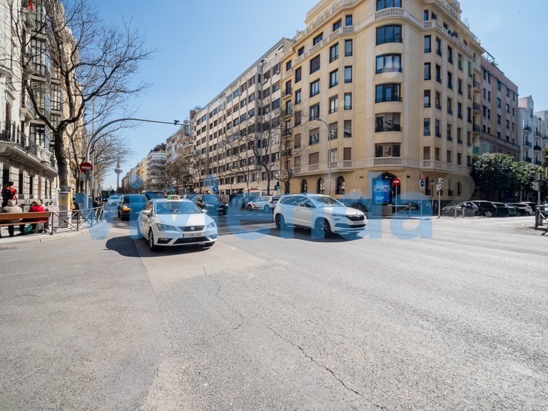 Apartment for Sale in Goya, Madrid 22