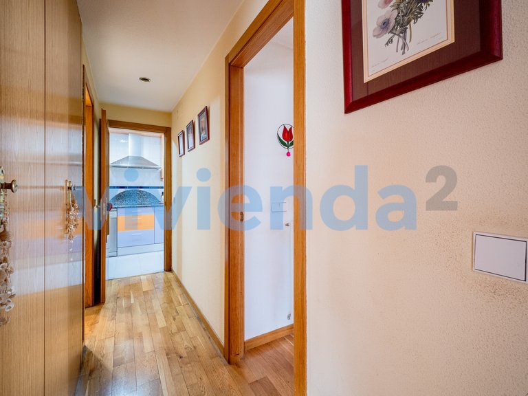 Apartment for Sale in San Pascual, Madrid 46