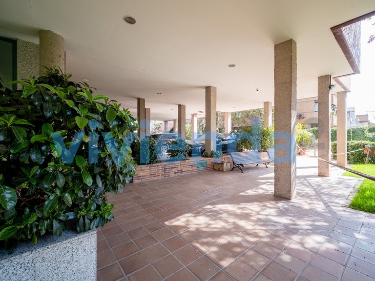 Apartment for Sale in San Pascual, Madrid 24