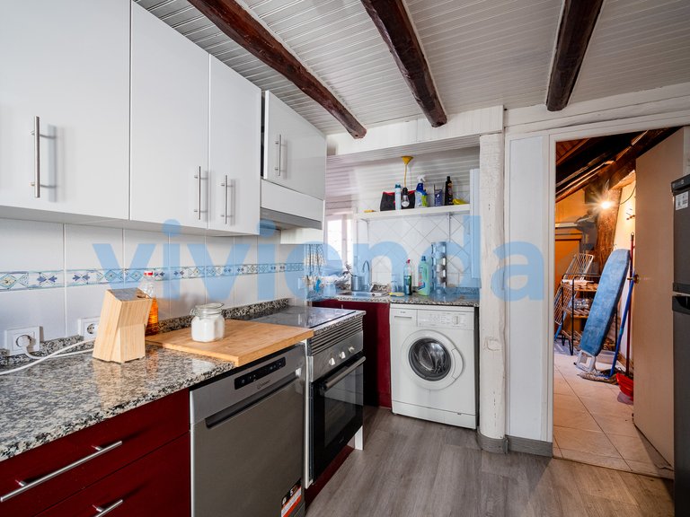 Apartment for Sale in Sol, Madrid 15