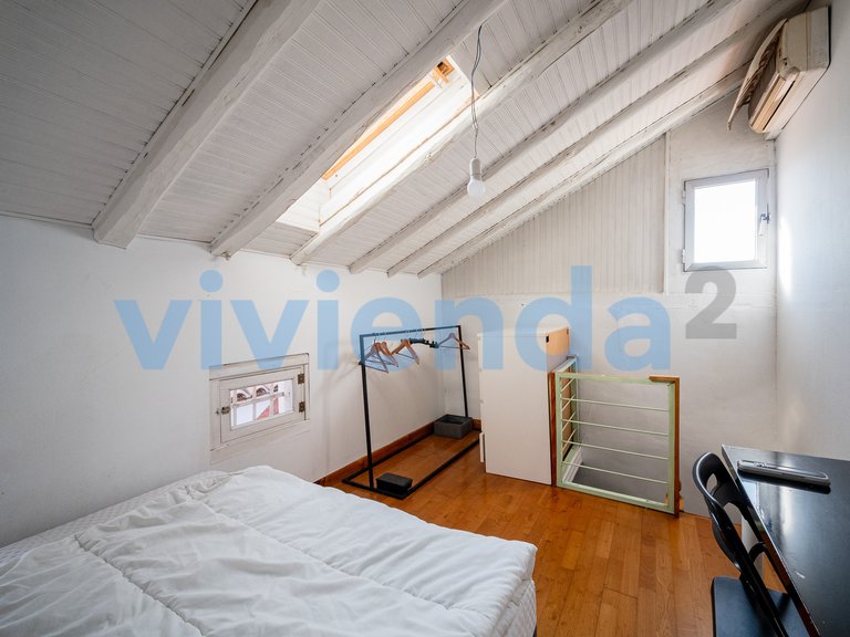 Apartment for Sale in Sol, Madrid 13