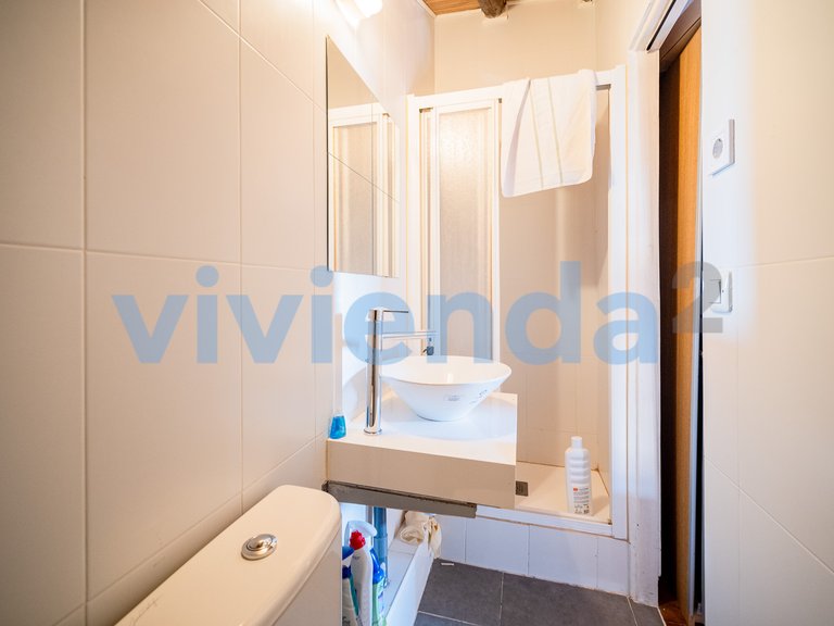 Apartment for Sale in Sol, Madrid 18