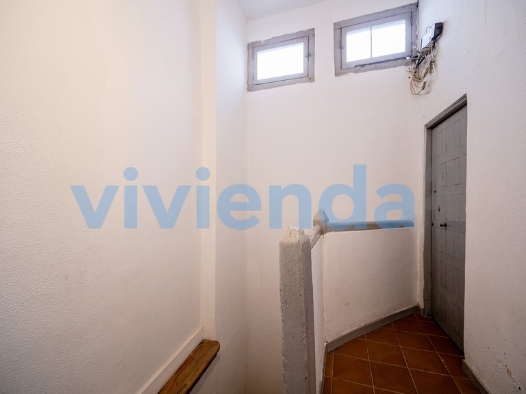 Apartment for Sale in Sol, Madrid 28