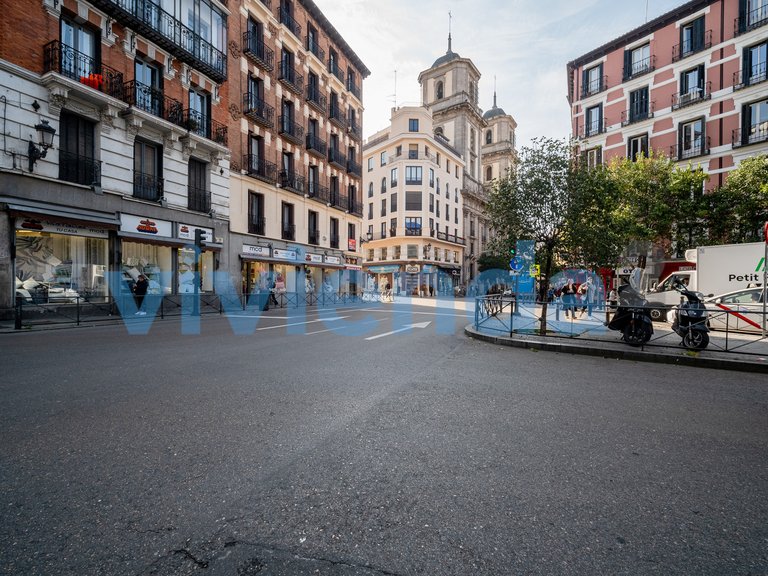 Apartment for Sale in Sol, Madrid 22