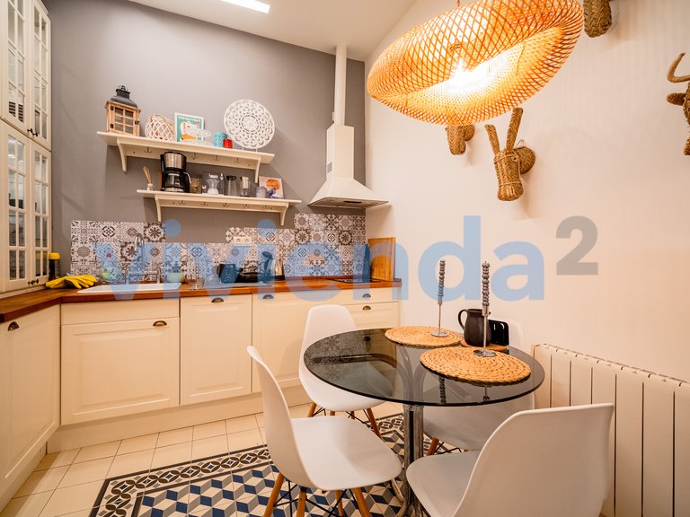 Apartment for Sale in Palacio, Madrid 11