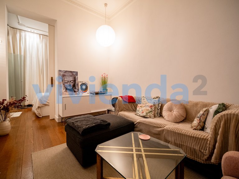 Apartment for Sale in Palacio, Madrid 15