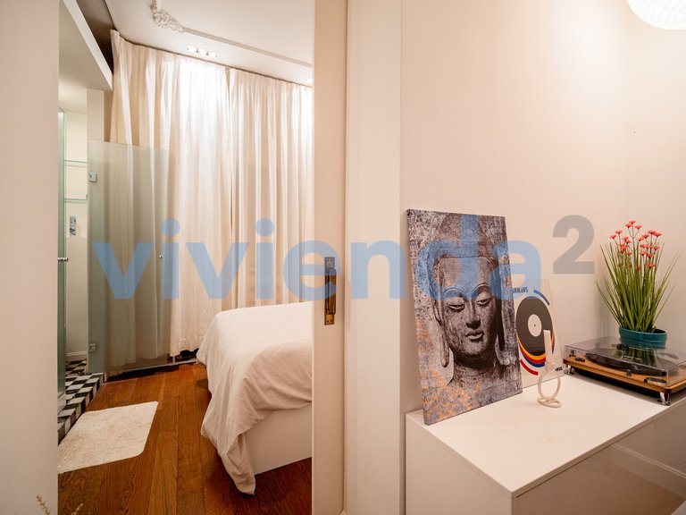 Apartment for Sale in Palacio, Madrid 17