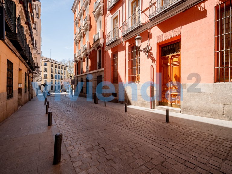 Apartment for Sale in Palacio, Madrid 29