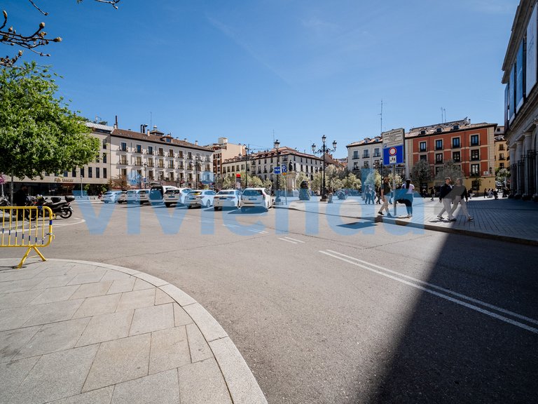 Apartment for Sale in Palacio, Madrid 32