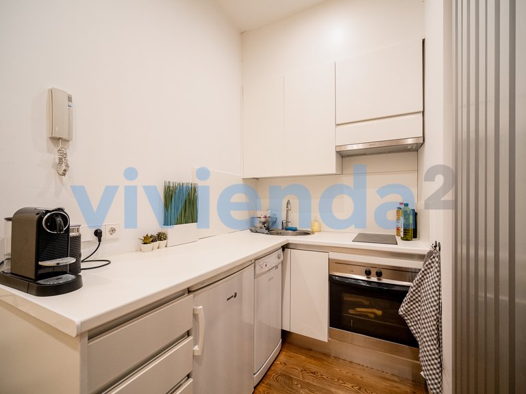 Apartment for Sale in Palacio, Madrid 9