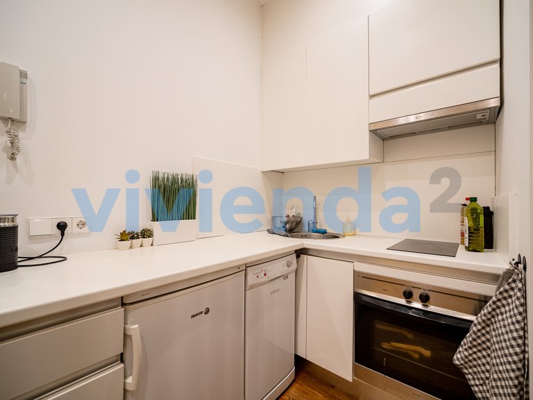 Apartment for Sale in Palacio, Madrid 5