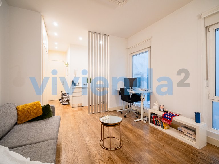 Apartment for Sale in Palacio, Madrid 16