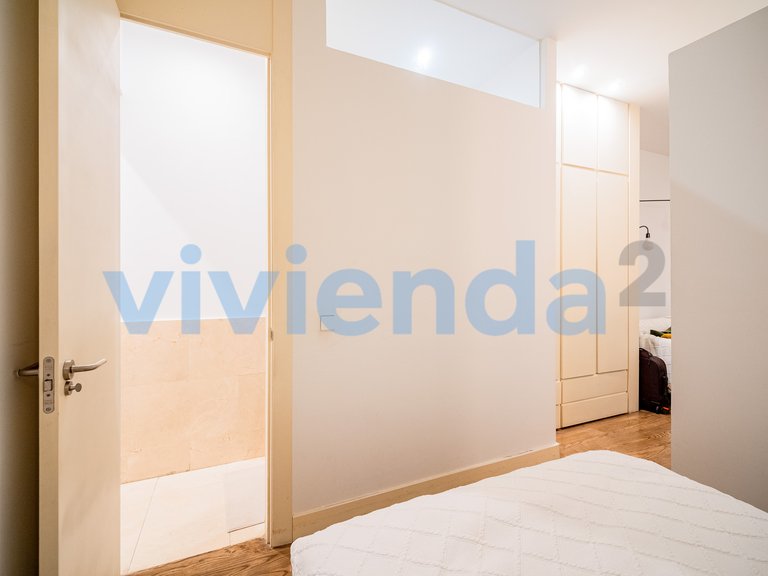 Apartment for Sale in Palacio, Madrid 19