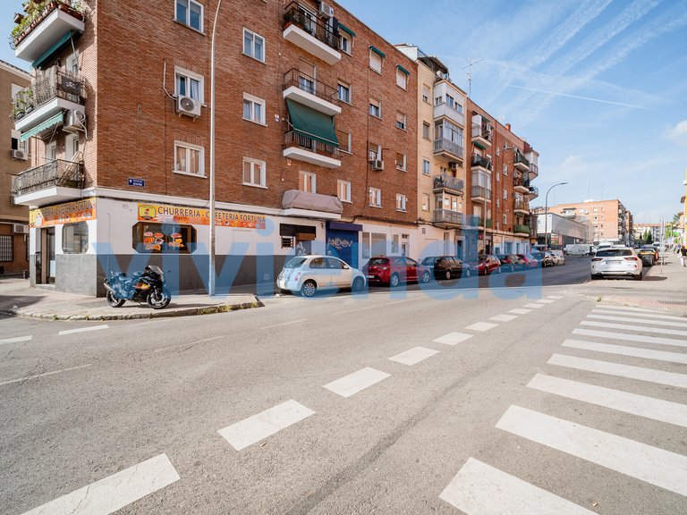 Apartment for Sale in Puerta del Ángel, Madrid 27