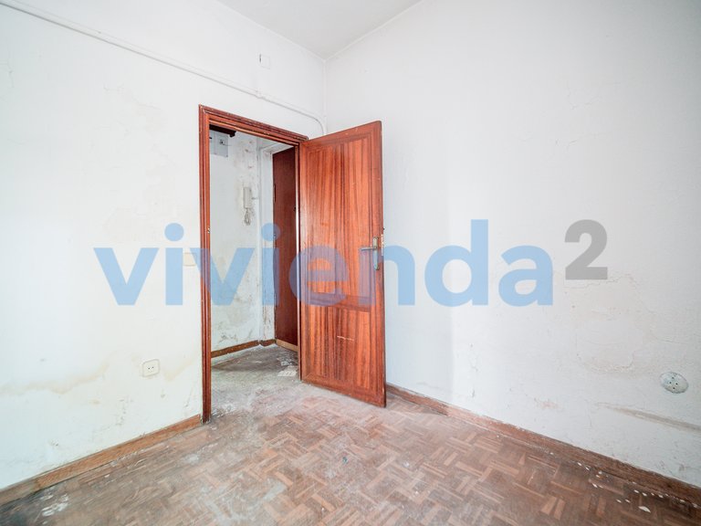 Apartment for Sale in San Juan Bautista, Madrid 8