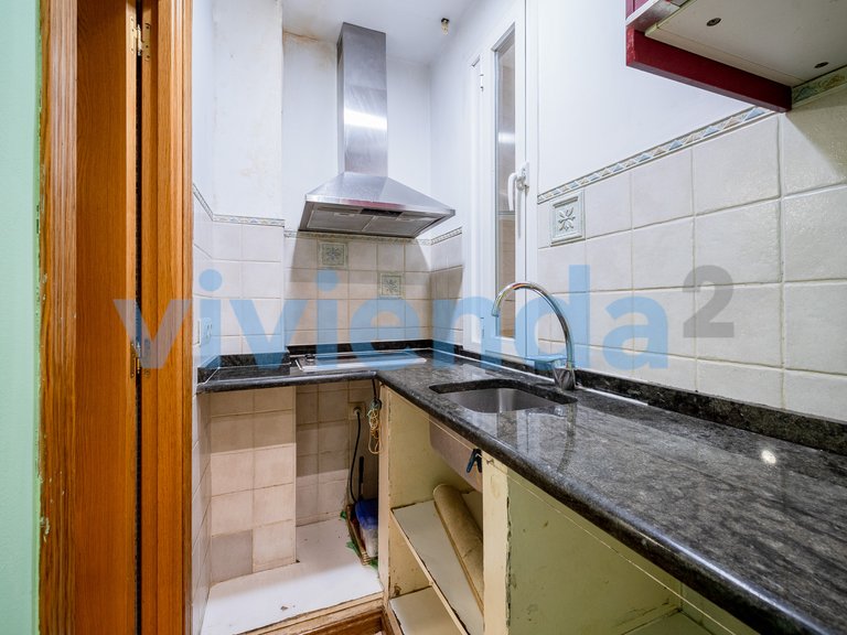 Apartment for Sale in Cuatro Caminos, Madrid 12
