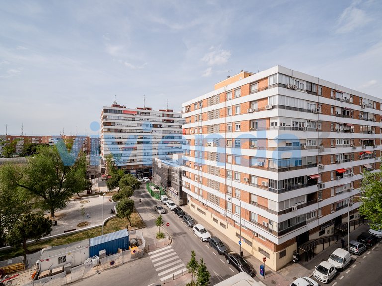 Apartment for Sale in Peñagrande, Madrid 13