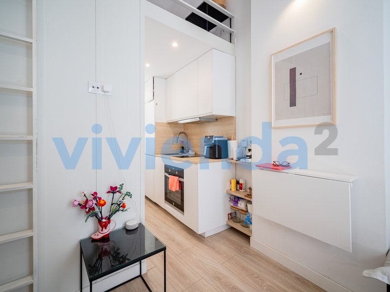 Apartment for Sale in Fuente del Berro, Madrid 6