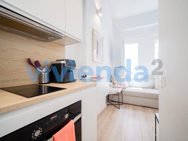 Apartment for Sale in Fuente del Berro, Madrid 2