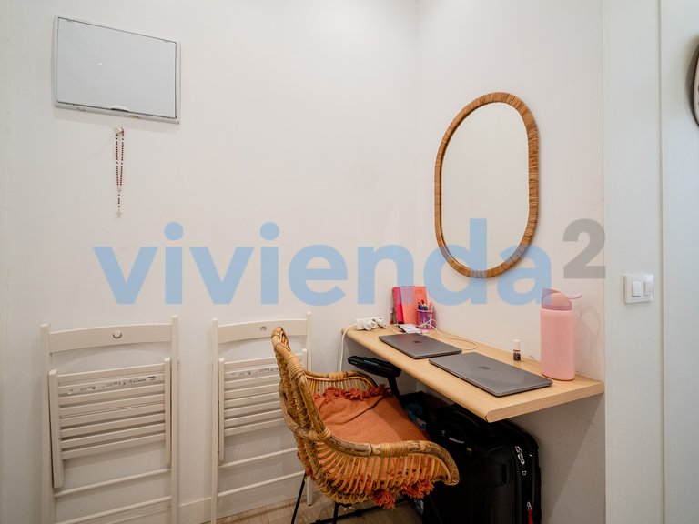 Apartment for Sale in Fuente del Berro, Madrid 5