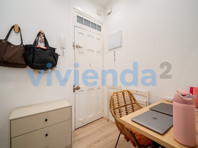 Apartment for Sale in Fuente del Berro, Madrid 24