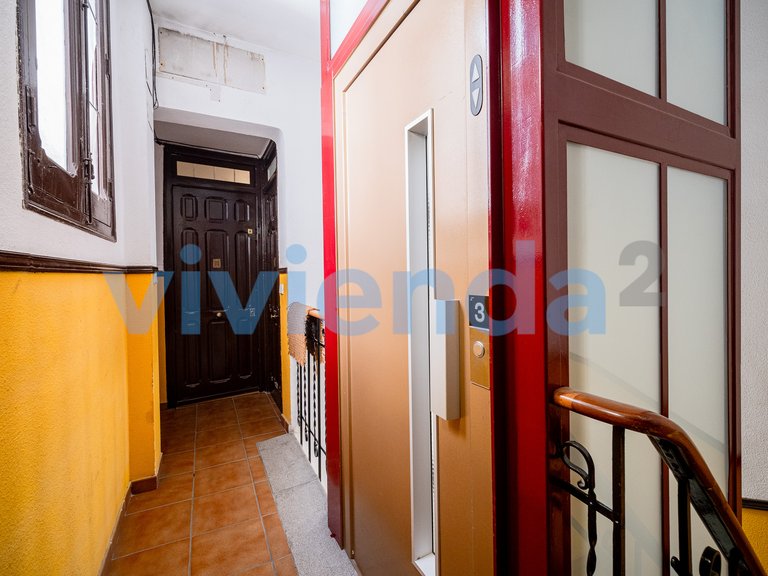 Apartment for Sale in Fuente del Berro, Madrid 26