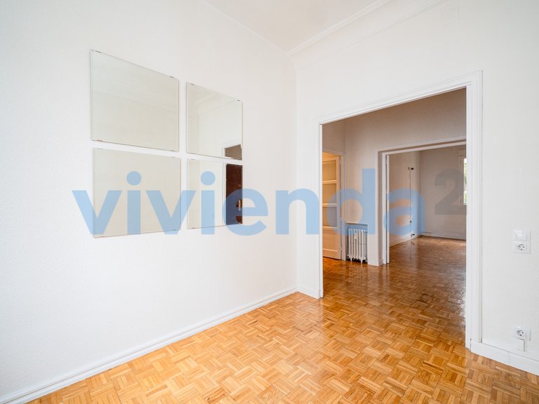 Apartment for Sale in Goya, Madrid 10