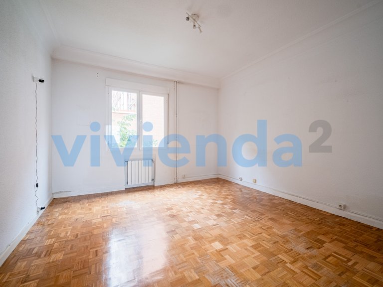 Apartment for Sale in Goya, Madrid 11