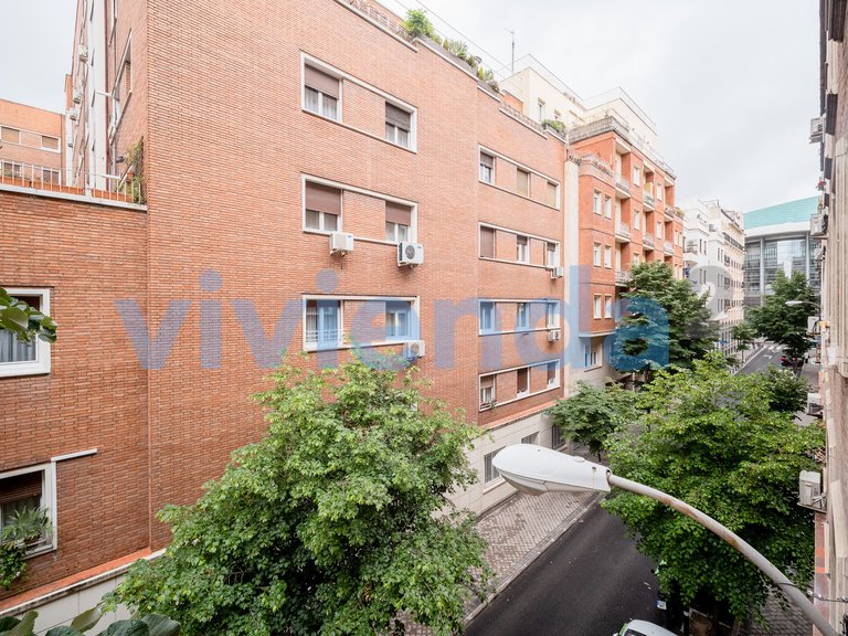 Apartment for Sale in Goya, Madrid 4
