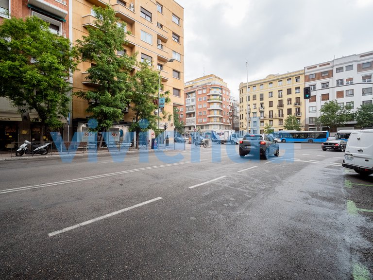 Apartment for Sale in Goya, Madrid 34