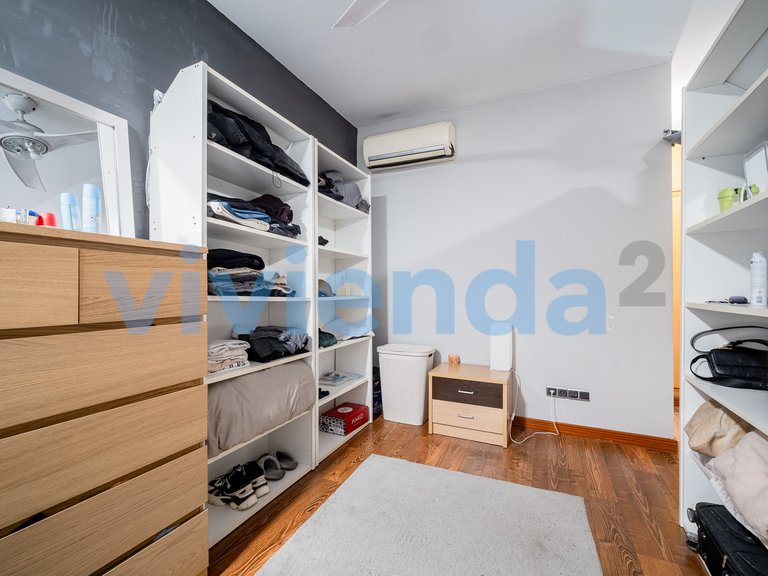 Commercial for Sale in Rejas, Madrid 14