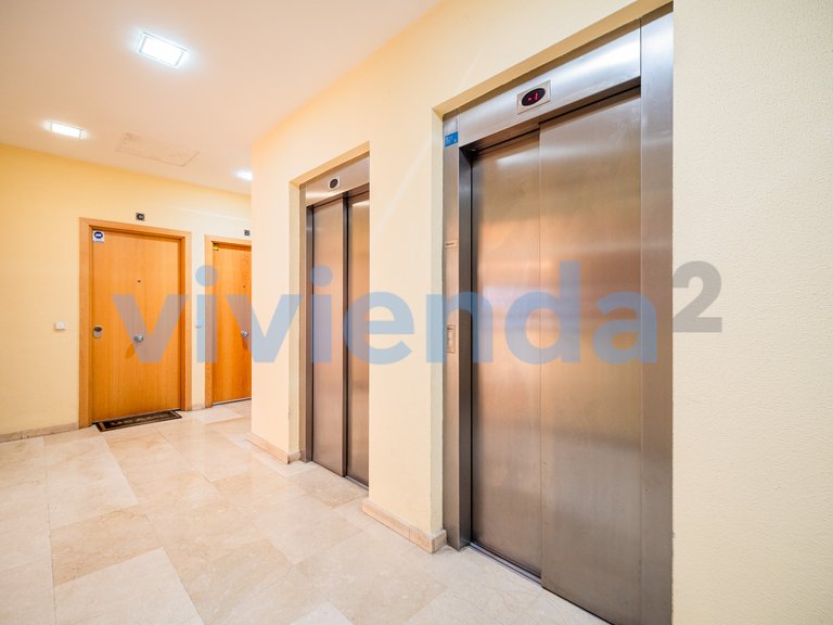 Commercial for Sale in Rejas, Madrid 17