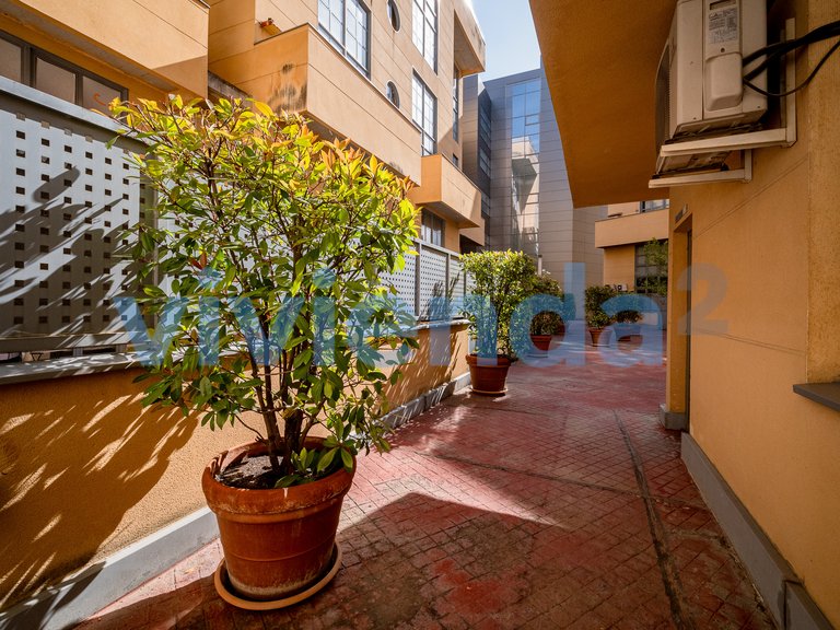 Commercial for Sale in Rejas, Madrid 22