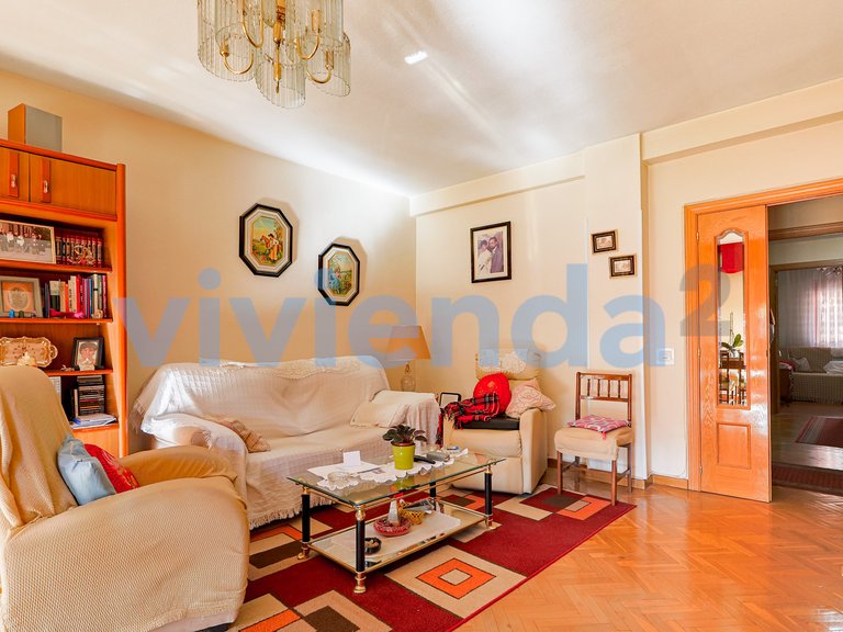 Apartment for Sale in Entrevías, Madrid 6