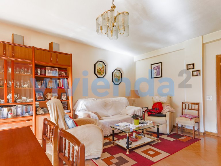Apartment for Sale in Entrevías, Madrid 11