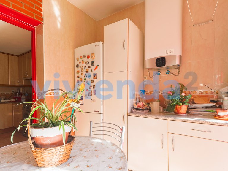 Apartment for Sale in Entrevías, Madrid 14