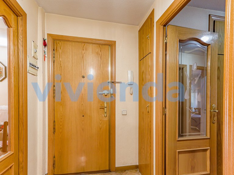 Apartment for Sale in Entrevías, Madrid 24