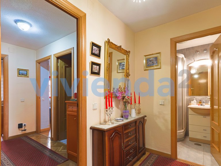 Apartment for Sale in Entrevías, Madrid 25