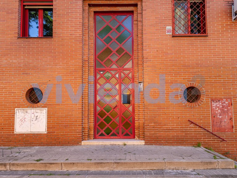 Apartment for Sale in Entrevías, Madrid 28
