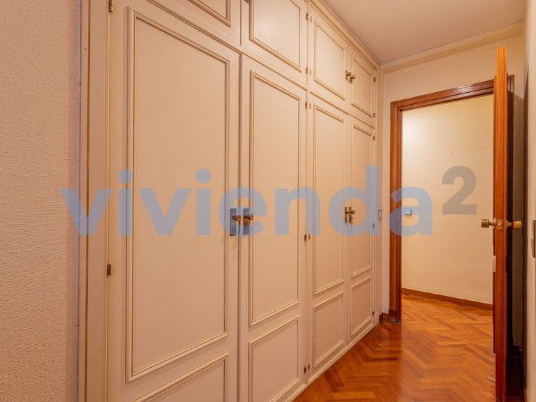 Apartment for Sale in Ríos Rosas, Madrid 9