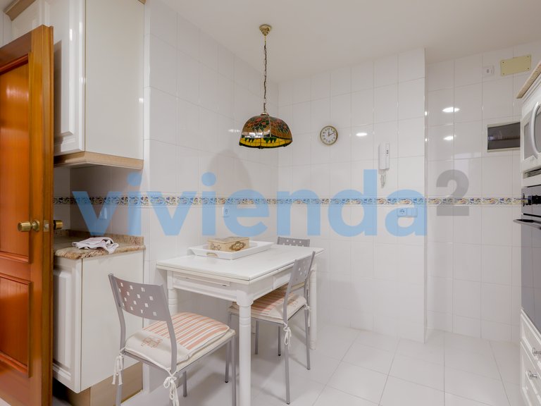 Apartment for Sale in Ríos Rosas, Madrid 5