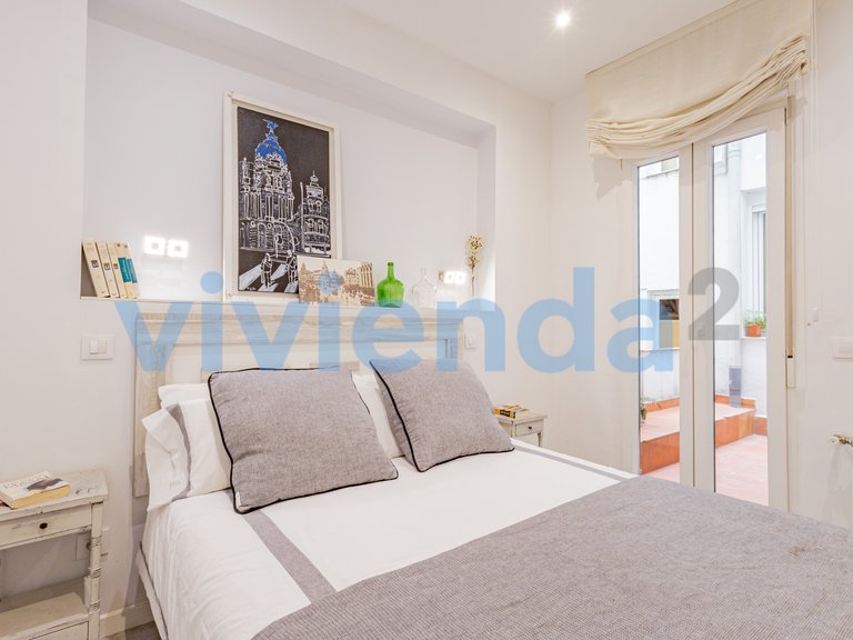 Apartment for Sale in Embajadores, Madrid 2